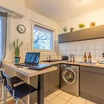 Cosy Studio 110 - Chambéry centre - Stationnement - Gare